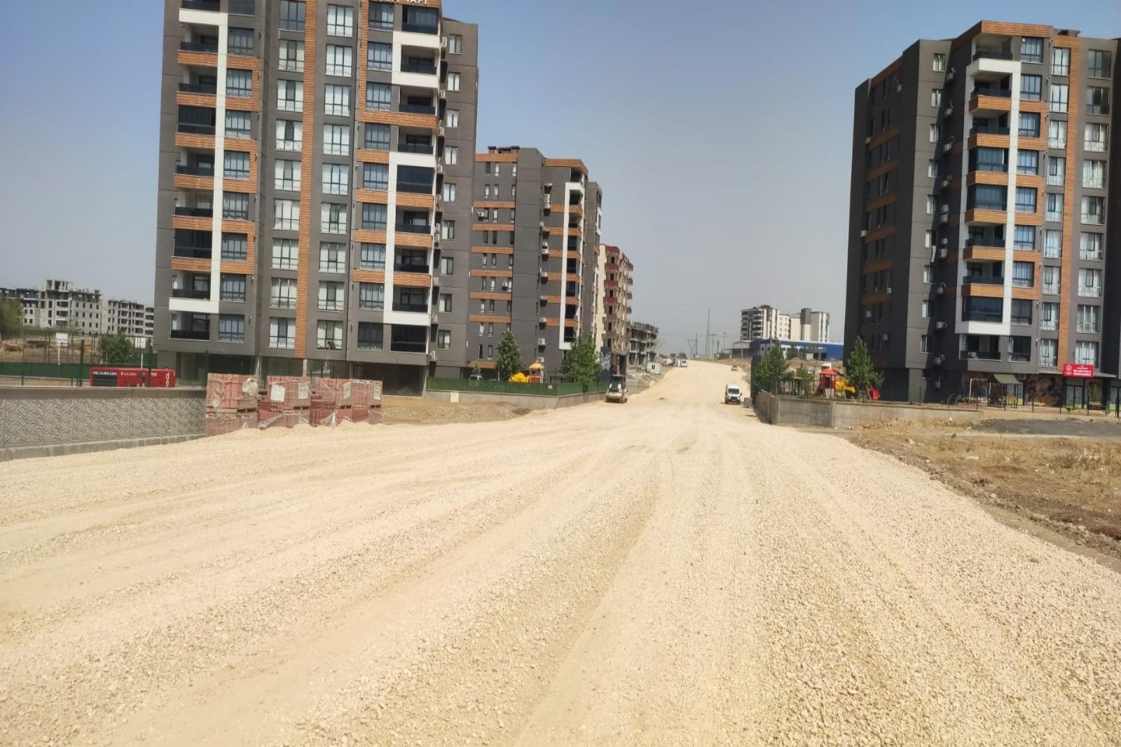 BATMAN BELEDİYESİ’NDEN YOL AÇMA ÇALIŞMALARINDA REKOR