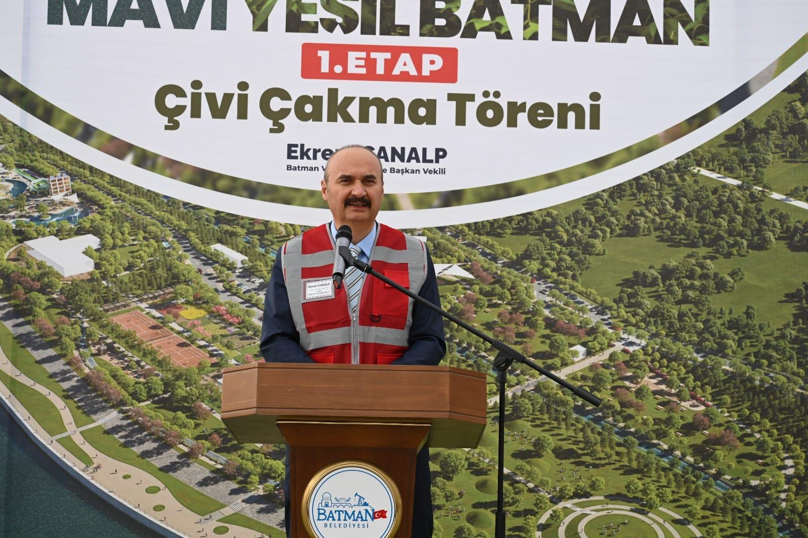 TÜRKİYE’NİN EN BÜYÜK PARKININ İLK ÇİVİSİ ÇAKILDI