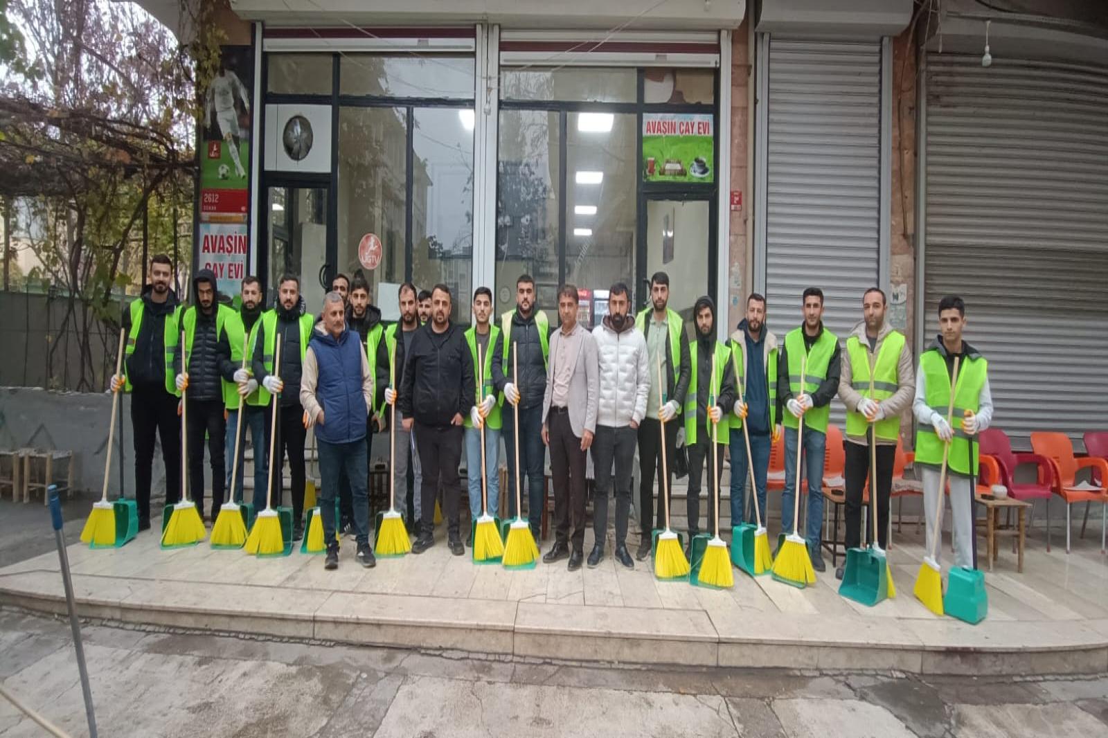 TEMİZ MAHALLE” UYGULAMASI DUYARLILIK VE DİSİPLİNLE SÜRÜYOR