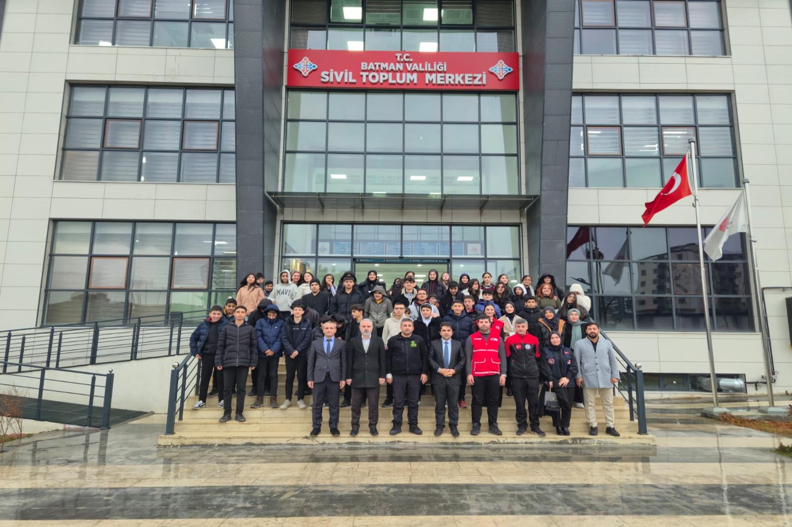  AÇILDIĞI GÜNDEN BU YANA 206 DERNEK, VAKIF, KOOPERATİF, SENDİKA VE MESLEK ODASI STM’DEN FAYDALANDI