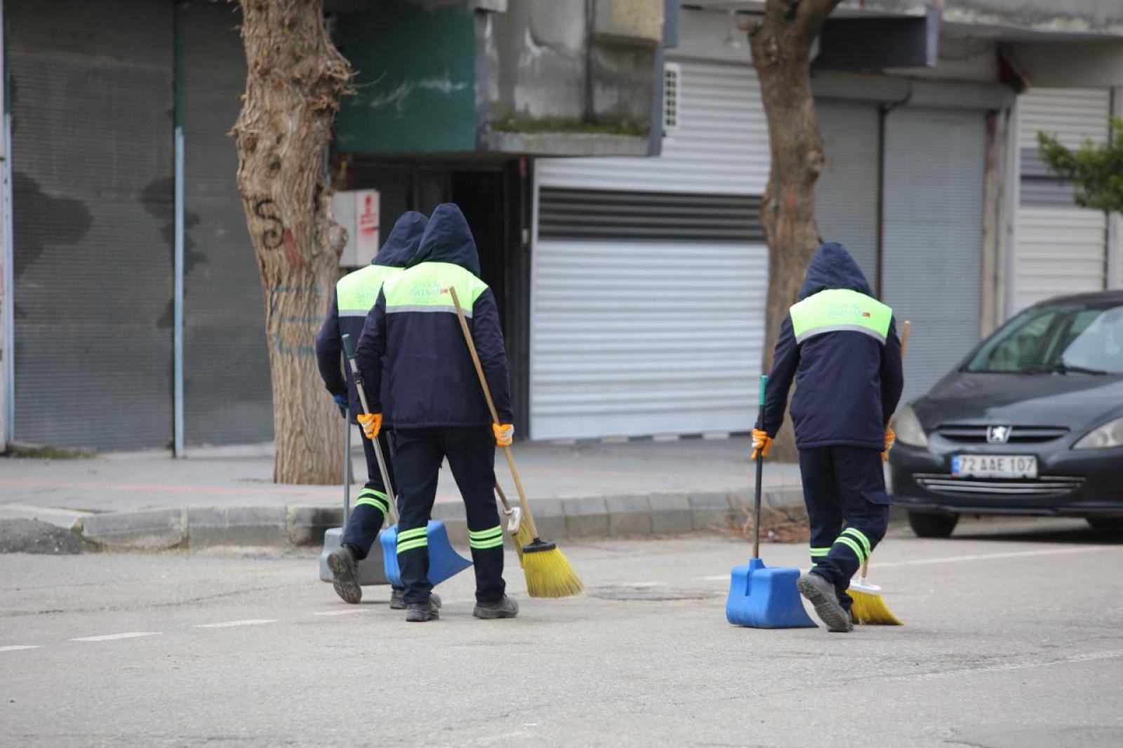  ''MAHALLEMİZ TERTEMİZ” KAMPANYASI 3 MAHALLEDE EŞ ZAMANLI BAŞLADI