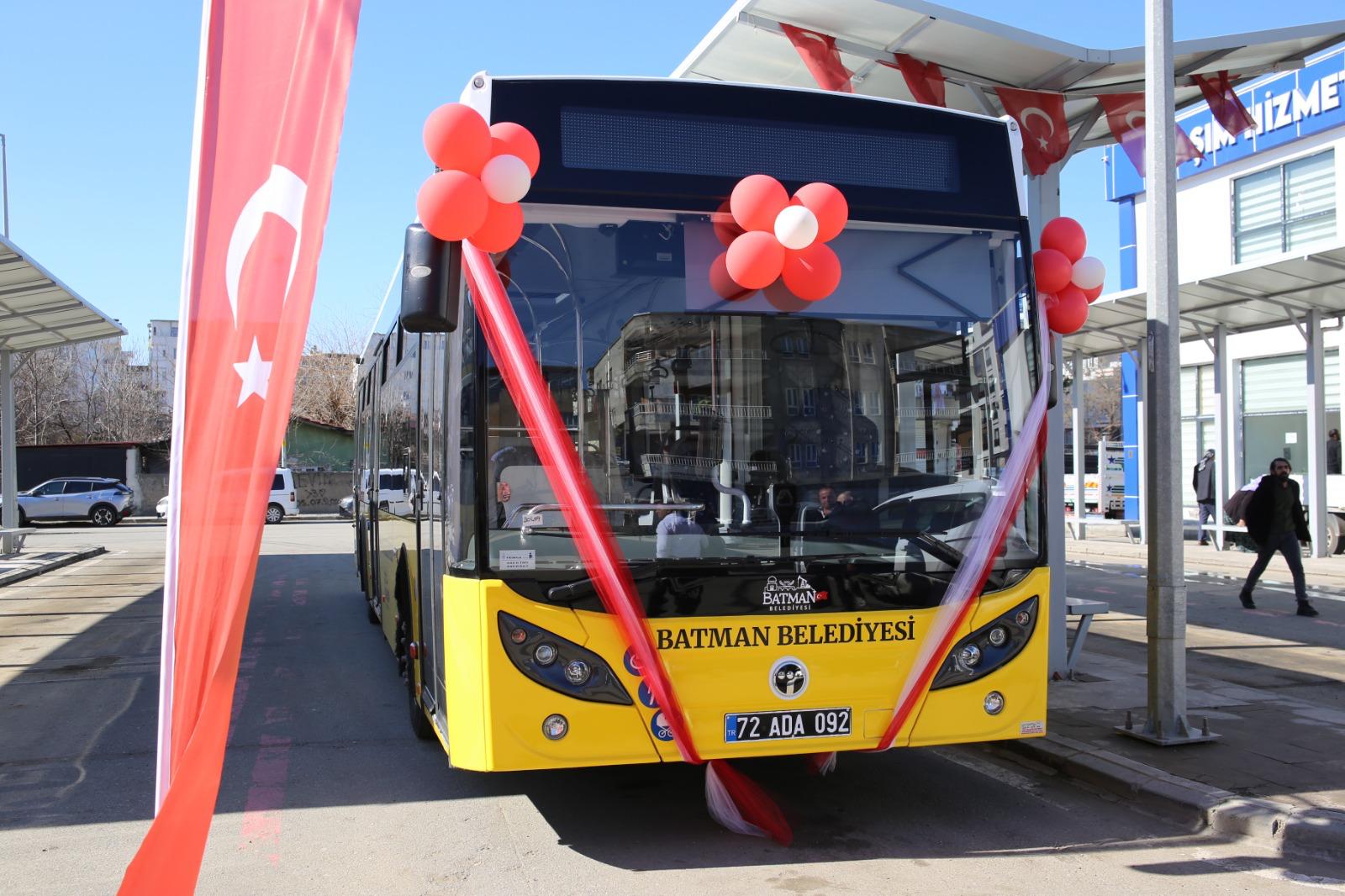 TOPLU TAŞIMADA 5 YENİ OTOBÜS DAHA HİZMETE GİRDİ